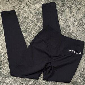 P'tula Black Butt Scrunch Leggings